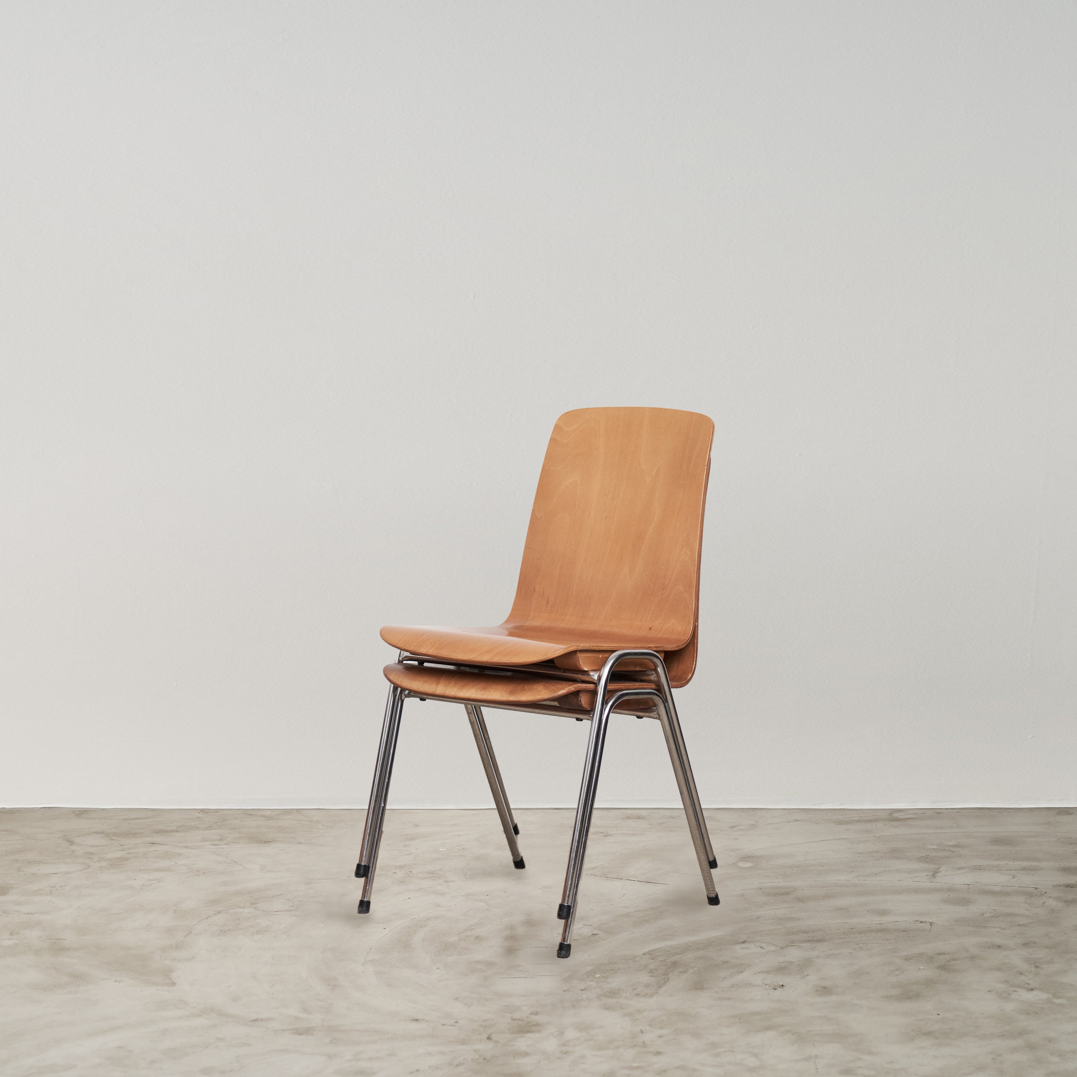 Stackable Chairs with Metal frame – FreshService® official site