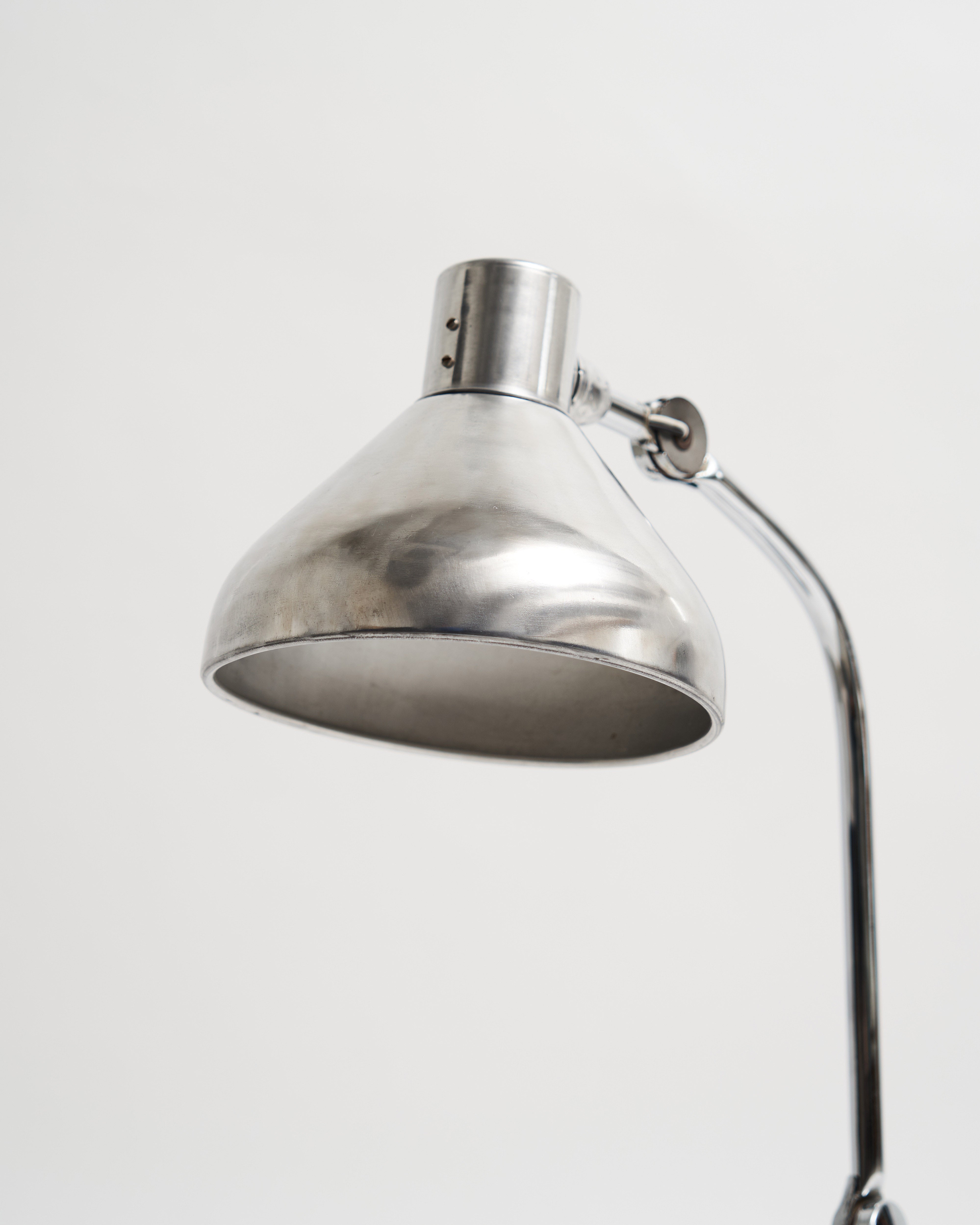 GS1 Desk Lamp by Charlotte Perriand for Jumo – FreshService® official site
