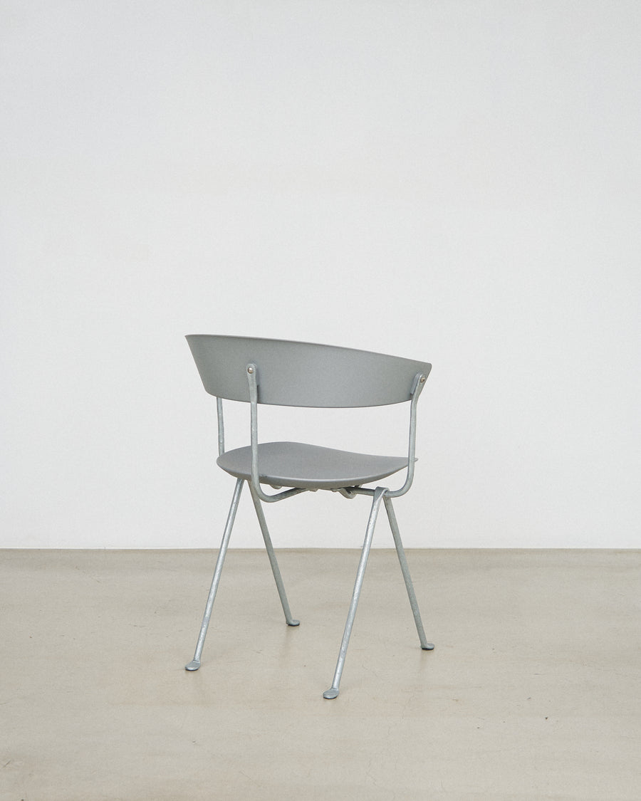 Officina Chair for Ronan＆Erwan Bouroullec by MAGIS