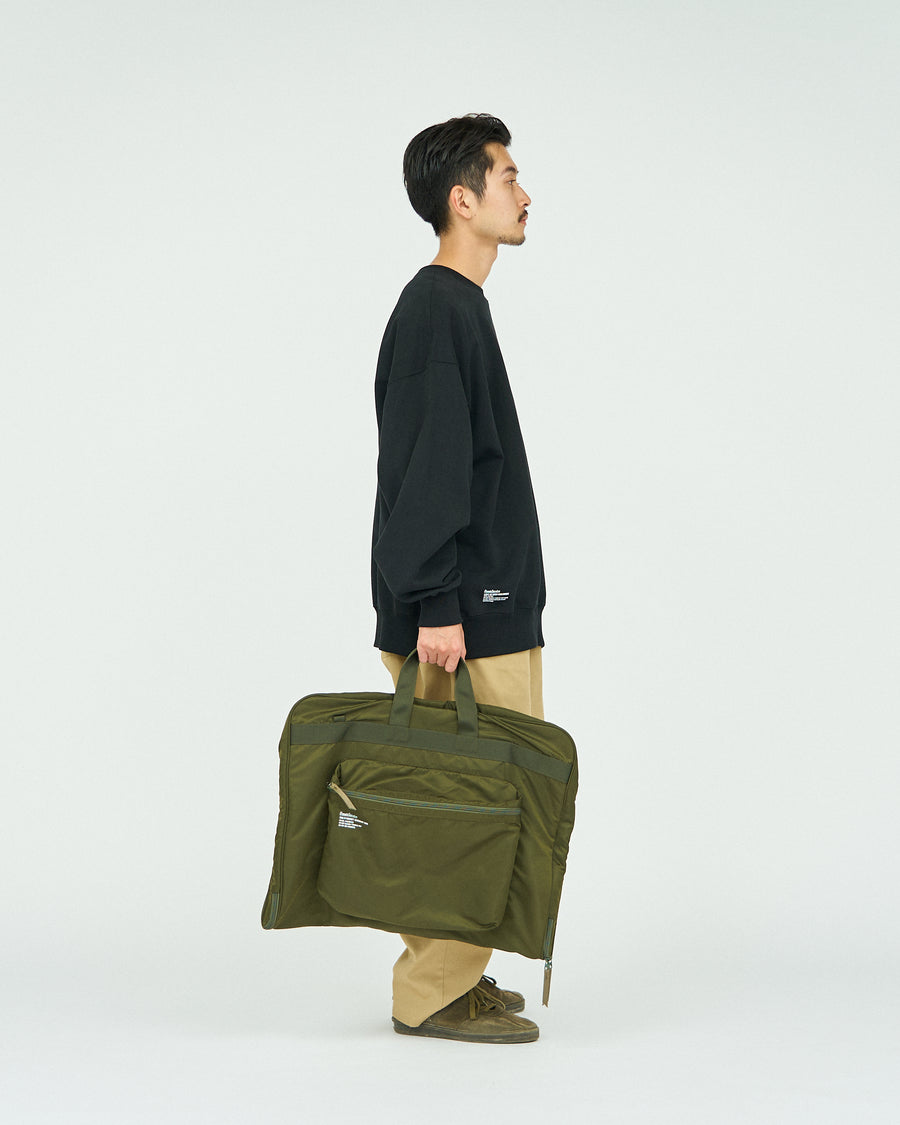 MULTI POCKET GARMENT BAG