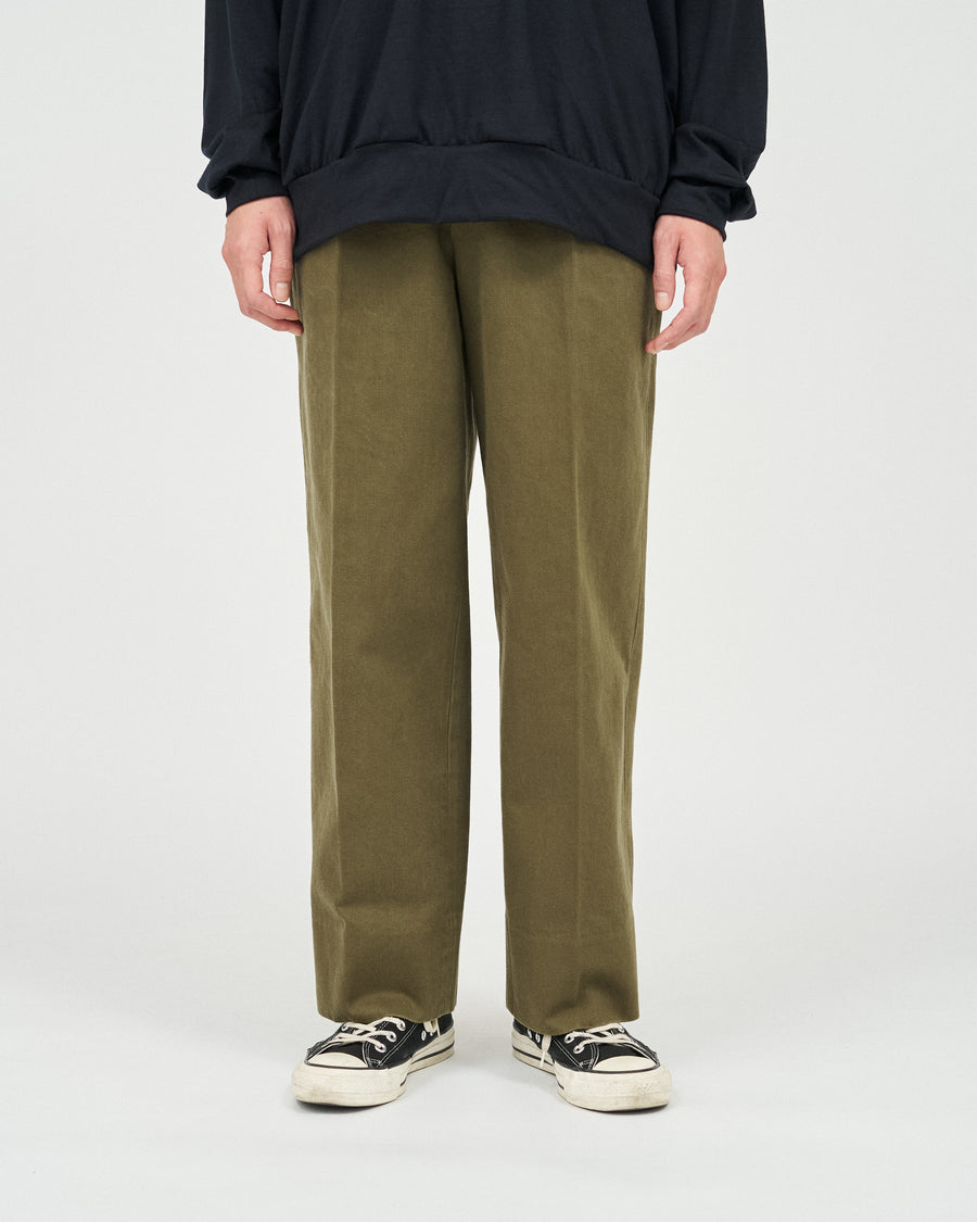 HEAVY PIMA TWILL 1-TUCK FRENCH ARMY TAPERED TROUSER