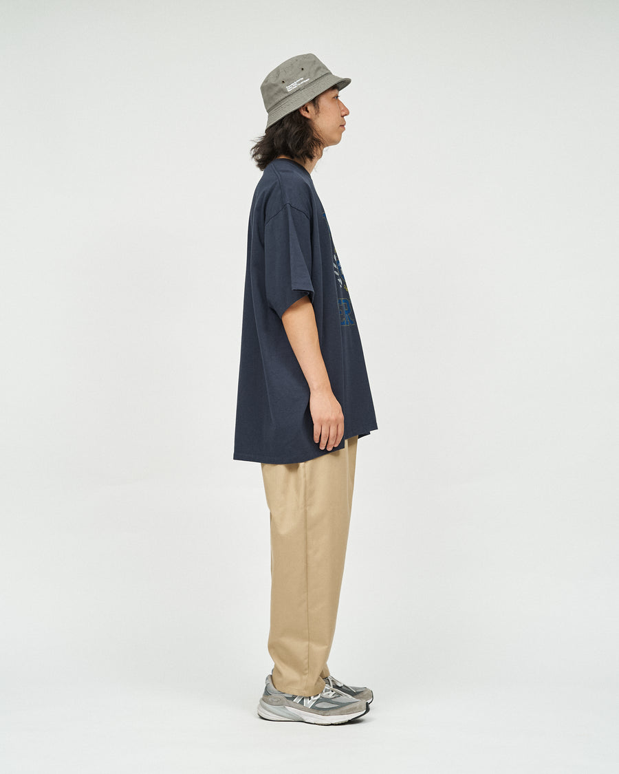 CORPORATE PRINTED S/S TEE “COLLEGE”