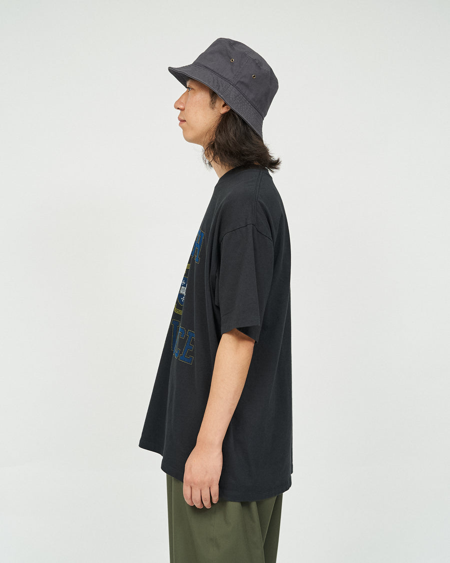 CORPORATE PRINTED S/S TEE “COLLEGE”