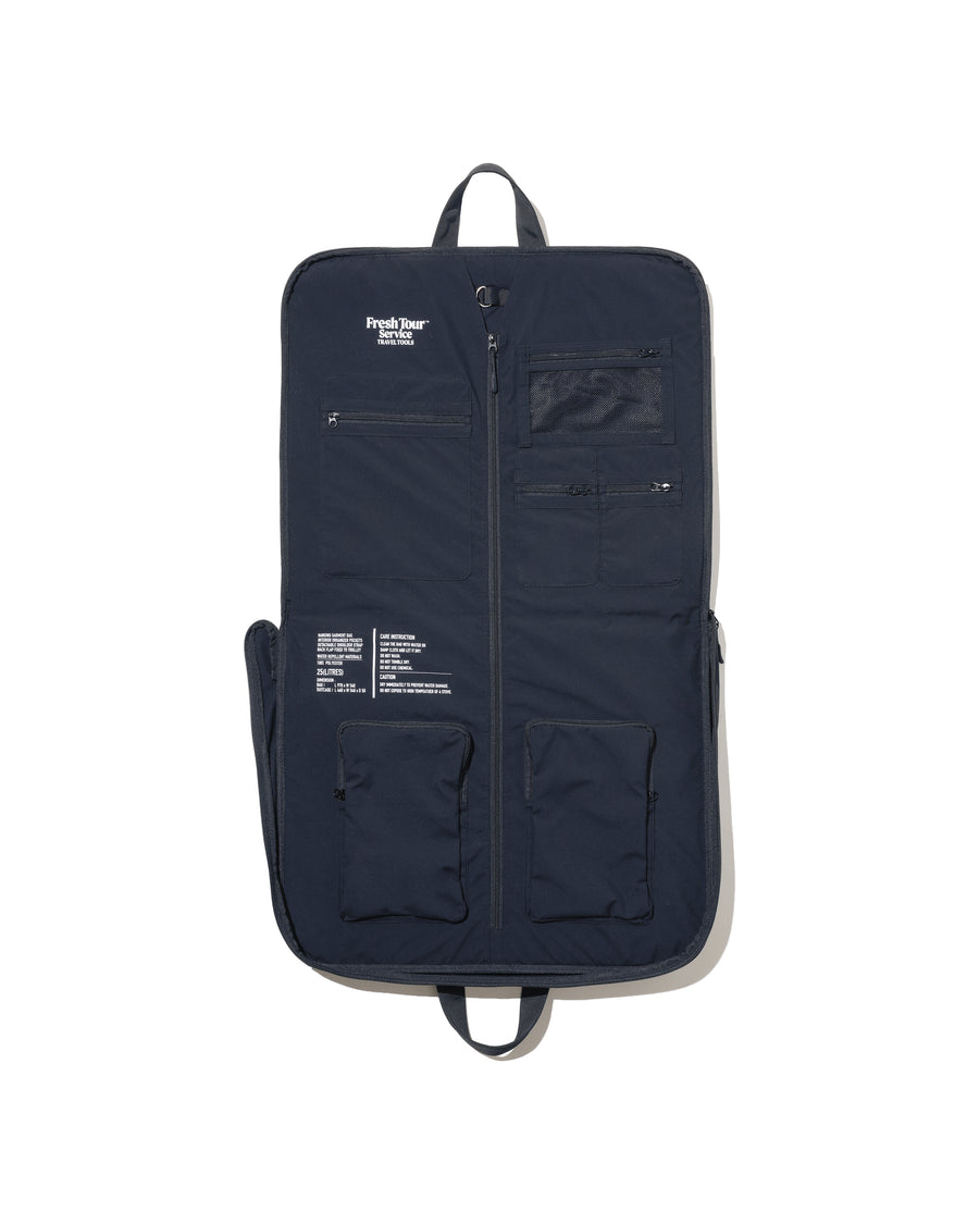 MULTI POCKET GARMENT BAG