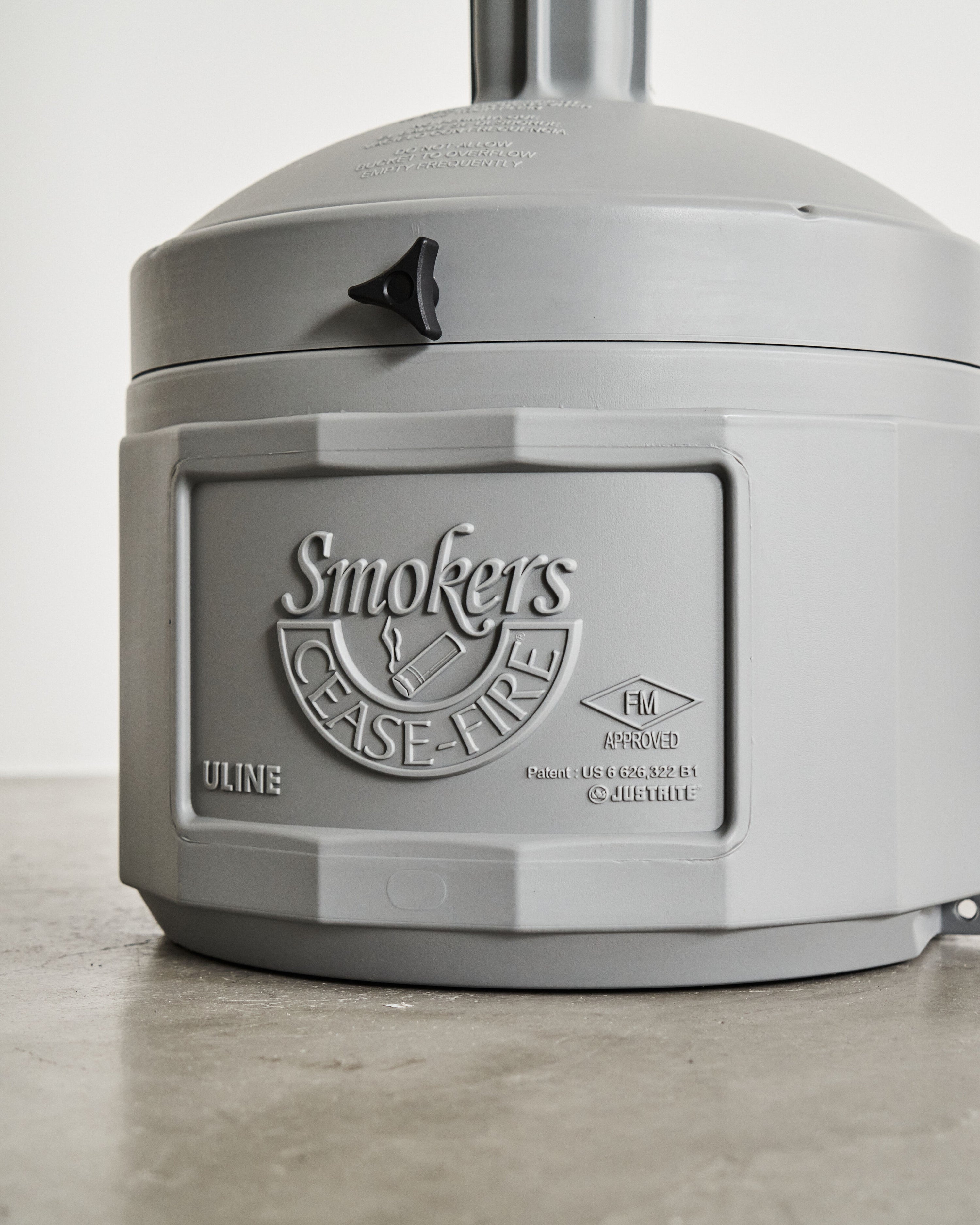 Plastic Smokers Receptacle FreshService® official site