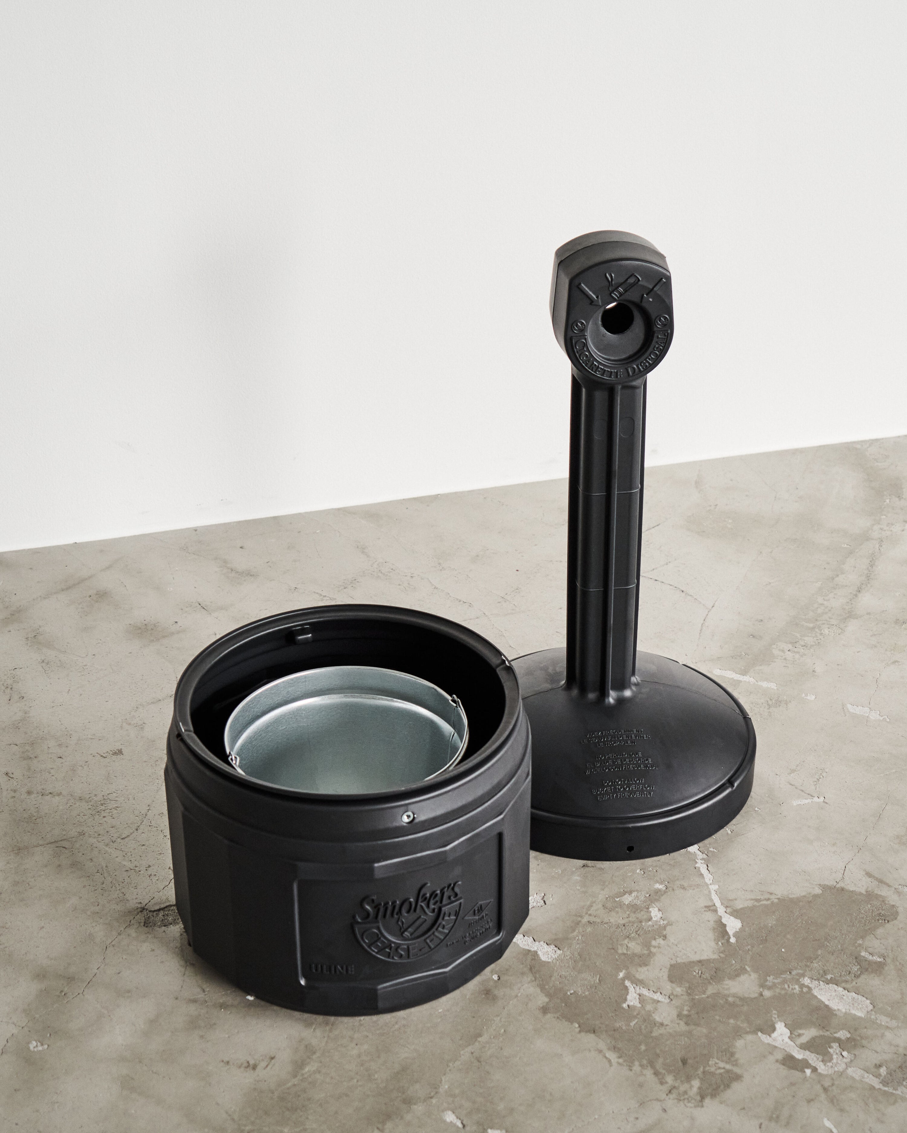 Plastic Smokers Receptacle FreshService® official site